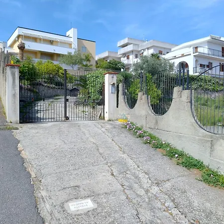 Soverato Con Vista 索威拉托玛里纳