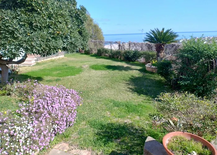 Soverato Con Vista 度假居 索威拉托玛里纳